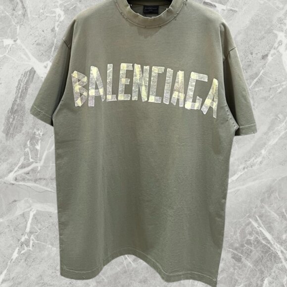 Balenciaga men'sGray short sleeve
